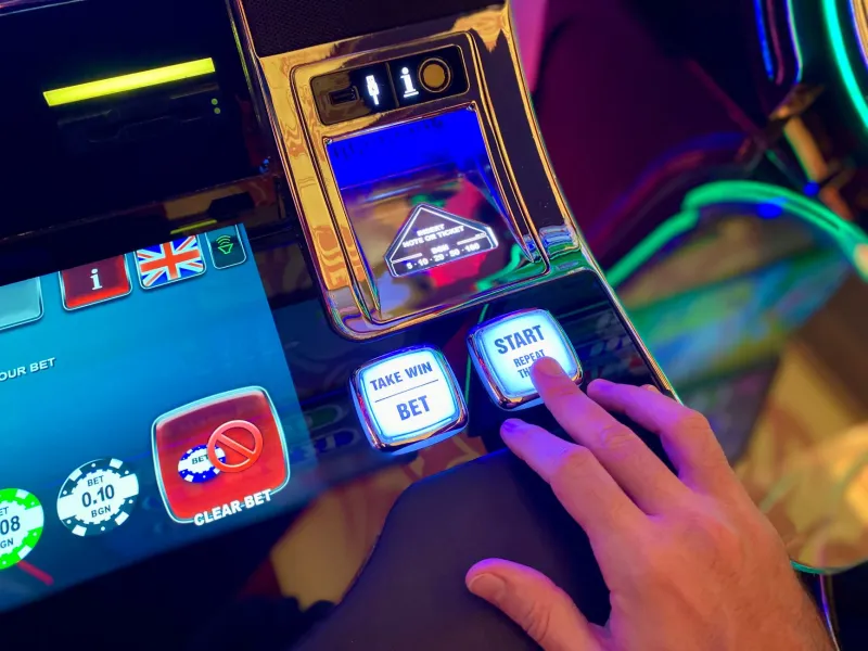 Penny Pincher or High Roller? How Your Bet Size Is Quietly Shaping Every Spin